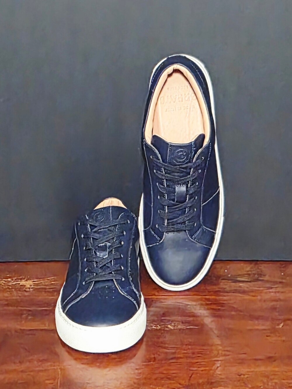 New Greats "The Royale 2.0" Premium Leather Casual Shoes, Mns 9, Navy Blue/Wht